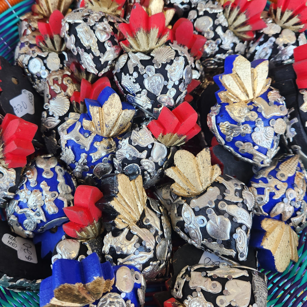 Paper Mache Hearts – Alma's Oilcloth and Chucherias